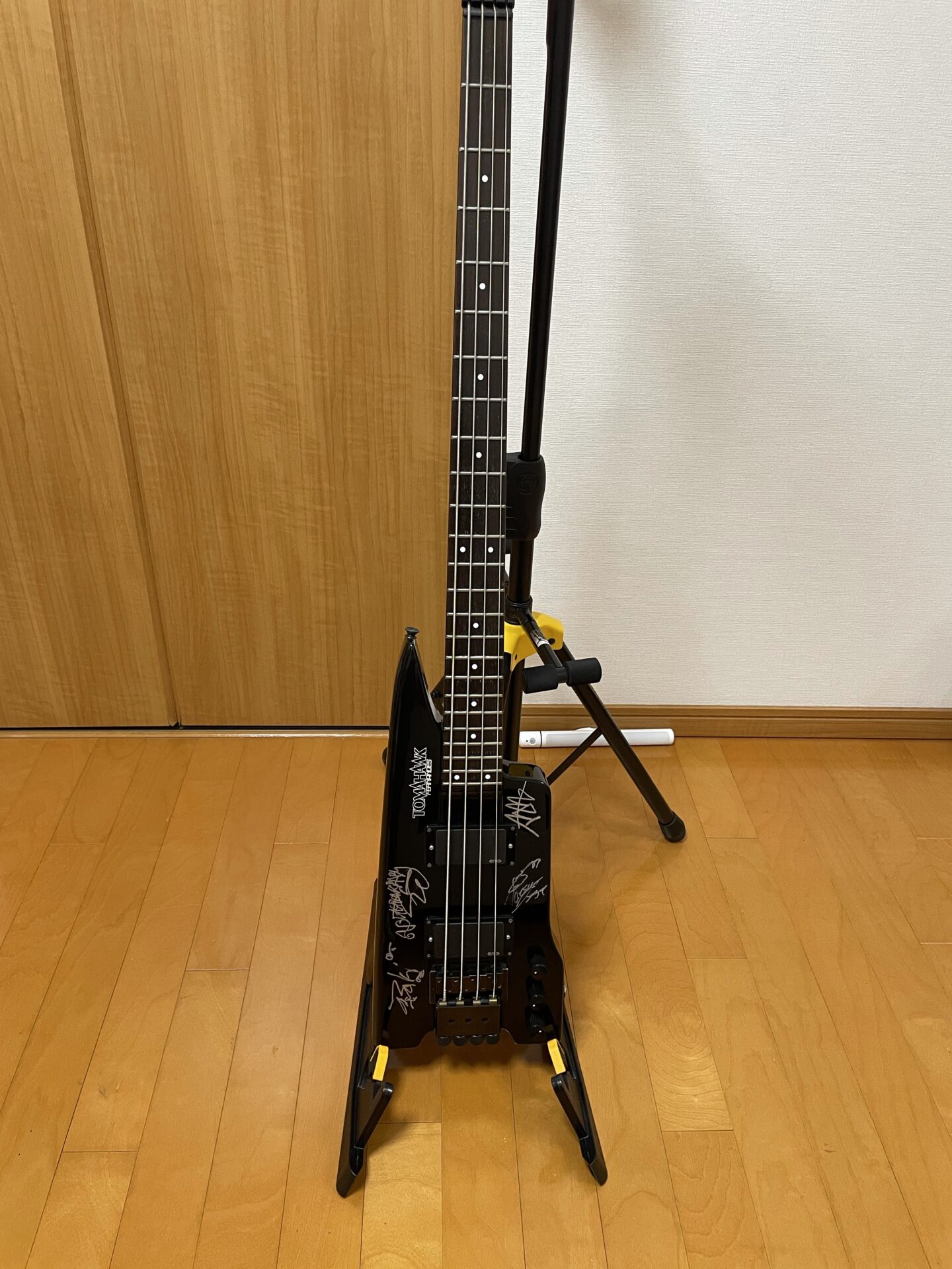 コレクションNO,6 FERNANDES THB-75 GASTUNK BABY使用モデル